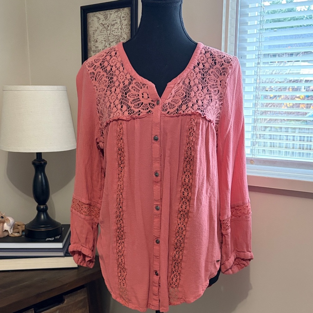American Eagle Outfitters Coral Lace Blouse